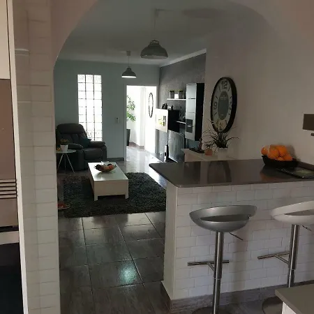 Detached With Private Pool In Torrevieja